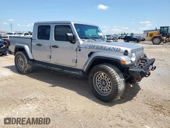 ✅ 2021 Jeep Gladiator Overland • VIN: 1C6HJTFG7ML553116 • Lot: 58526975. Wystawiony na Copart z przebiegiem 75 787 mil. Bezpłatny archiwum sprzedaży aukcyjnych z USA i szczegółowy raport historii pojazdu na DreamBid. Zdjęcie 4.