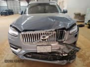 ✅ 2022 Volvo XC90 Inscription Expression • VIN: YV4BR0CZ0N1809120 • Lot: 82233425. Listed on Copart with 74,496 mi. Free auction sales archive from the USA and detailed vehicle history report at DreamBid. Image 5.