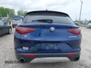 ✅ 2018 Alfa Romeo Stelvio Ti • VIN: ZASFAKBN2J7B60649 • Lot: 42407109. Wystawiony na IAAI z przebiegiem 81 260 mil. Bezpłatny archiwum sprzedaży aukcyjnych z USA i szczegółowy raport historii pojazdu na DreamBid. Zdjęcie 16.