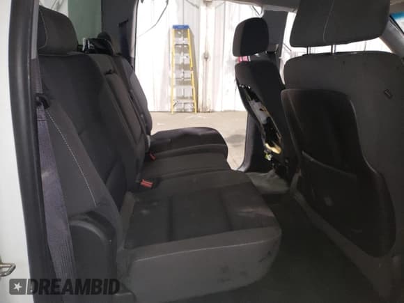 ✅ 2014 Chevrolet Silverado 1500 LT • VIN: 3GCUKREH4EG391493 • Lot: 80224745. Wystawiony na Copart z przebiegiem 161 358 mil. Bezpłatny archiwum sprzedaży aukcyjnych z USA i szczegółowy raport historii pojazdu na DreamBid. Zdjęcie 10.