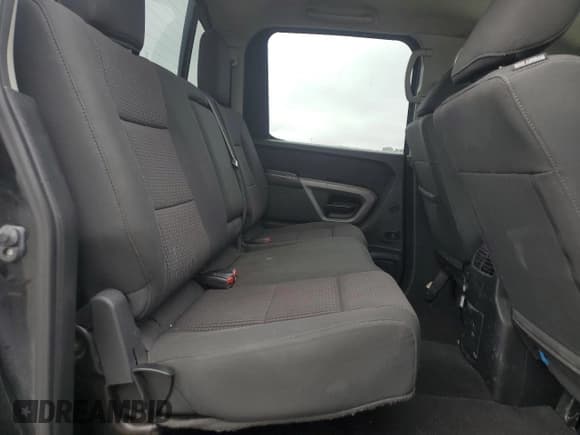 ✅ 2015 Nissan Titan SV • VIN: 1N6AA0EC2FN503980 • Lot: 64664665. Listed on Copart with 124,589 mi. Free auction sales archive from the USA and detailed vehicle history report at DreamBid. Image 10.