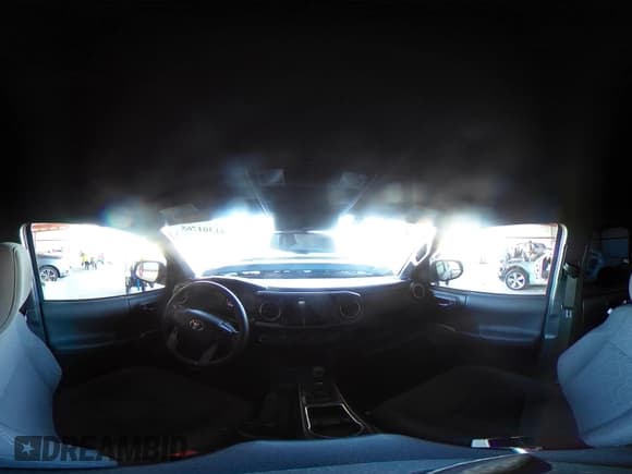 ✅ 2017 Toyota Tacoma SR5 • VIN: 3TMBZ5DN1HM009204 • Lot: 41301765. Listed on IAAI with 129,923 mi. Free auction sales archive from the USA and detailed vehicle history report at DreamBid. Image 18.