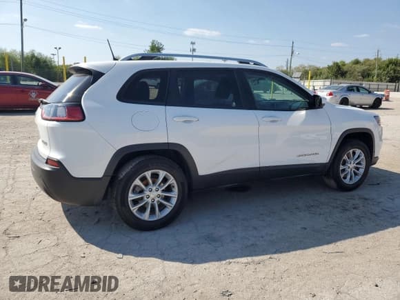 ✅ 2020 Jeep Cherokee Latitude • VIN: 1C4PJLCB7LD615135 • Lot: 81102775. Wystawiony na Copart z przebiegiem 144 077 mil. Bezpłatny archiwum sprzedaży aukcyjnych z USA i szczegółowy raport historii pojazdu na DreamBid. Zdjęcie 3.