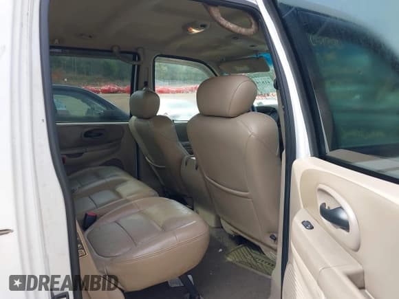 ✅ 2001 Ford F-150 XLT • VIN: 1FTRW07641KC51870 • Lot: 41879102. Listed on IAAI with 202,967 mi. Free auction sales archive from the USA and detailed vehicle history report at DreamBid. Image 8.