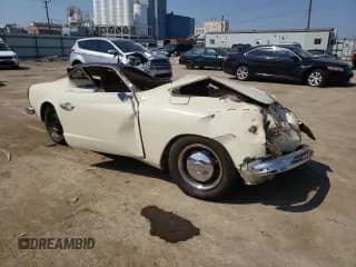 ✅ 1972 Volkswagen Karmann Ghia • VIN: 1422493007 • Lot: 69011194. Wystawiony na Copart z przebiegiem 13 651 mil. Bezpłatny archiwum sprzedaży aukcyjnych z USA i szczegółowy raport historii pojazdu na DreamBid. Zdjęcie 4.