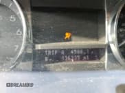 ✅ 2006 Lincoln Zephyr • VIN: 3LNHM261X6R649098 • Lot: 70209223. Listed on Copart with 136,335 mi. Free auction sales archive from the USA and detailed vehicle history report at DreamBid. Image 9.