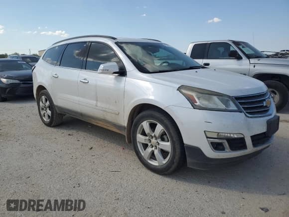 ✅ 2017 Chevrolet Traverse LT • VIN: 1GNKRGKD9HJ243875 • Lot: 73302674. Wystawiony na Copart z przebiegiem 160 860 mil. Bezpłatny archiwum sprzedaży aukcyjnych z USA i szczegółowy raport historii pojazdu na DreamBid. Zdjęcie 4.