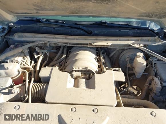 ✅ 2019 Chevrolet Silverado 1500 LT • VIN: 2GCVKPEC7K1181715 • Lot: 43007576. Wystawiony na IAAI z przebiegiem 123 567 mil. Bezpłatny archiwum sprzedaży aukcyjnych z USA i szczegółowy raport historii pojazdu na DreamBid. Zdjęcie 10.