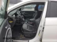 ✅ 2015 Hyundai Santa Fe • VIN: 5XYZW4LA6FG251481 • Лот: 42465874. Опубликован ранее на Copart с пробегом 88 581 миль. Бесплатный доступ к архиву аукционных продаж из США и подробный отчёт об истории автомобиля на DreamBid. Изображение 7.