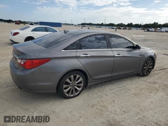 ✅ 2013 Hyundai Sonata SE • VIN: 5NPEC4AC5DH619635 • Lot: 68629504. Wystawiony na Copart z przebiegiem Nie podano. Bezpłatny archiwum sprzedaży aukcyjnych z USA i szczegółowy raport historii pojazdu na DreamBid. Zdjęcie 3.