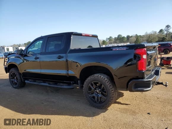 ✅ 2022 Chevrolet Silverado 1500 LT Trail Boss • VIN: 1GCPYFEL7NZ220493 • Lot: 47738795. Listed on Copart with 38,194 mi. Free auction sales archive from the USA and detailed vehicle history report at DreamBid. Image 2.