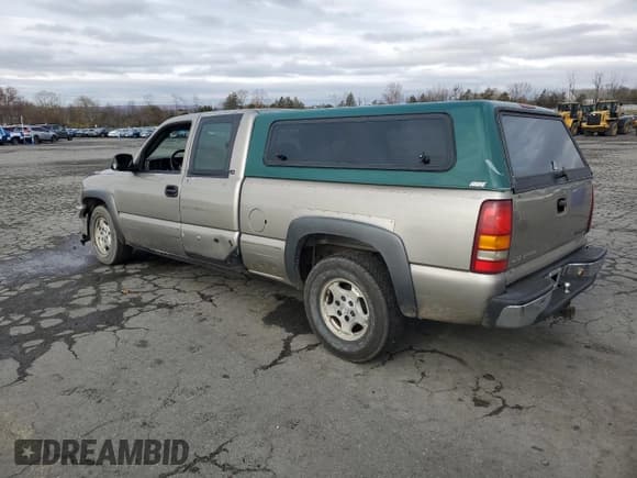 ✅ 1999 Chevrolet Silverado 1500 LS • VIN: 2GCEC19V2X1187838 • Lot: 91932605. Listed on Copart with 322,600 mi. Free auction sales archive from the USA and detailed vehicle history report at DreamBid. Image 2.