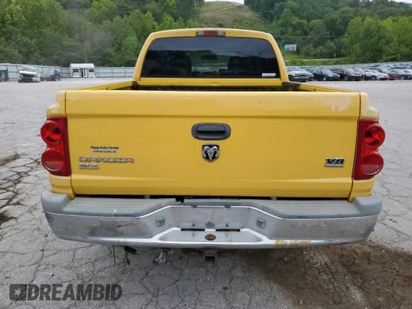 2006 Dodge Dakota SLT с VIN 1D7HW48N26S561263, выставлен на аукционе Copart как лот 68012204 с пробегом 141 041 миль миль и Списание • Salvage title. История ставок и продаж доступна на DreamBid. Изображение 6.