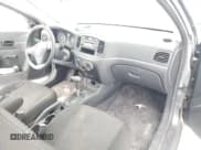 ✅ 2007 Hyundai Accent GS • VIN: KMHCN35C77U014219 • Лот: 83682474. Опубликован ранее на Copart с пробегом 264 978 миль. Бесплатный доступ к архиву аукционных продаж из США и подробный отчёт об истории автомобиля на DreamBid. Изображение 8.