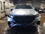 ✅ 2023 Mercedes-Benz EQE 500 • VIN: 4JGGM2CB0PA016386 • Lot: 49459514. Wystawiony na Copart z przebiegiem 14 548 mil. Bezpłatny archiwum sprzedaży aukcyjnych z USA i szczegółowy raport historii pojazdu na DreamBid. Zdjęcie 5.