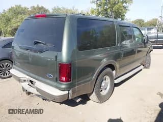 ✅ 2003 Ford Excursion • VIN: 1FMNU44F03EB12395 • Lot: 43427169. Wystawiony na IAAI z przebiegiem 268 964 mil. Bezpłatny archiwum sprzedaży aukcyjnych z USA i szczegółowy raport historii pojazdu na DreamBid. Zdjęcie 4.