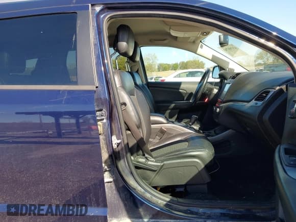 ✅ 2017 Dodge Journey Crossroad Plus • VIN: 3C4PDDGG7HT575661 • Лот: 43388783. Опубликован ранее на IAAI с пробегом 91 885 миль. Бесплатный доступ к архиву аукционных продаж из США и подробный отчёт об истории автомобиля на DreamBid. Изображение 5.