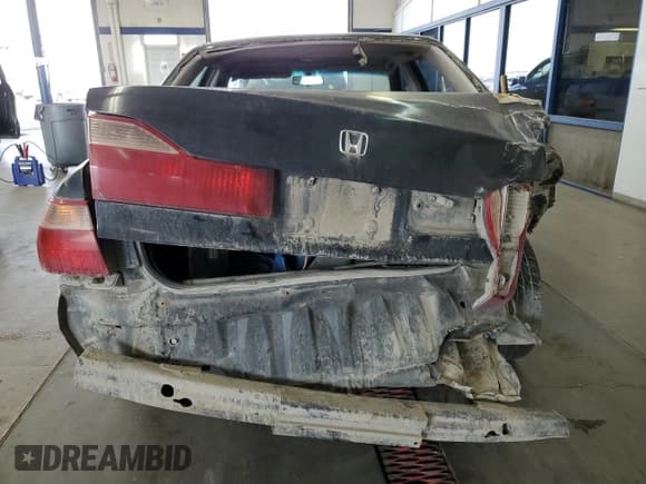 ✅ 1999 Honda Accord EX • VIN: 1HGCG5557XA022416 • Лот: 80338395. Опубликован ранее на Copart с пробегом 231 049 миль. Бесплатный доступ к архиву аукционных продаж из США и подробный отчёт об истории автомобиля на DreamBid. Изображение 6.