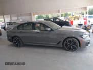 ✅ 2021 BMW 5 Series 530e • VIN: WBA13AG04MCF36168 • Лот: 42256325. Опубликован ранее на IAAI с пробегом 71 211 миль. Бесплатный доступ к архиву аукционных продаж из США и подробный отчёт об истории автомобиля на DreamBid. Изображение 14.