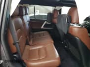 ✅ 2017 Toyota Land Cruiser • VIN: JTMCY7AJ7H4058200 • Лот: 56744945. Опубликован ранее на Copart с пробегом 92 389 миль. Бесплатный доступ к архиву аукционных продаж из США и подробный отчёт об истории автомобиля на DreamBid. Изображение 11.