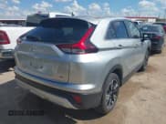 ✅ 2025 Mitsubishi Eclipse Cross SE • VIN: JA4ATWAA6SZ008831 • Lot: 43368821. Wystawiony na IAAI z przebiegiem 15 589 mil. Bezpłatny archiwum sprzedaży aukcyjnych z USA i szczegółowy raport historii pojazdu na DreamBid. Zdjęcie 4.