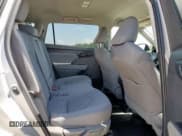 ✅ 2023 Toyota Highlander Hybrid LE • VIN: 5TDZARAH2PS519989 • Lot: 64565355. Wystawiony na Copart z przebiegiem 72 698 mil. Bezpłatny archiwum sprzedaży aukcyjnych z USA i szczegółowy raport historii pojazdu na DreamBid. Zdjęcie 11.