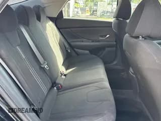 ✅ 2021 Hyundai Elantra SEL • VIN: 5NPLM4AG5MH012139 • Lot: 90355645. Listed on Copart with 57,722 mi. Free auction sales archive from the USA and detailed vehicle history report at DreamBid. Image 6.