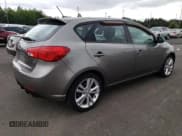 ✅ 2011 Kia Forte SX • VIN: KNAFW5A38B5400325 • Lot: 71847274. Wystawiony na Copart z przebiegiem 67 817 mil. Bezpłatny archiwum sprzedaży aukcyjnych z USA i szczegółowy raport historii pojazdu na DreamBid. Zdjęcie 3.