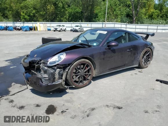✅ 2018 Porsche 911 GT3 • VIN: WP0AC2A90JS175147 • Lot: 66870305. Listed on Copart with 28,744 mi. Free auction sales archive from the USA and detailed vehicle history report at DreamBid. Image 1.