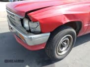 ✅ 1988 Toyota Pickup • VIN: JT4RN50AXJ5168747 • Лот: 43272528. Опубликован ранее на IAAI с пробегом 214 667 миль. Бесплатный доступ к архиву аукционных продаж из США и подробный отчёт об истории автомобиля на DreamBid. Изображение 6.