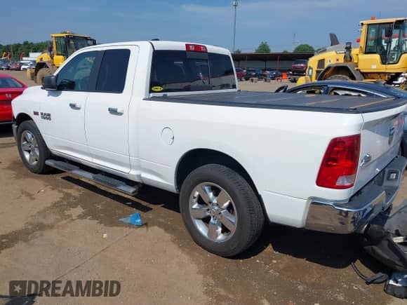 2016 Ram 1500 Big Horn with VIN 1C6RR7GT0GS257963, listed as a IAAI auction lot 42806701 with 132,461 mi miles and . Bid and sale history available at DreamBid. Image 3.