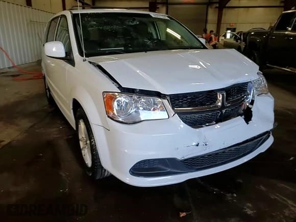 ✅ 2015 Dodge Grand Caravan SXT • VIN: 2C4RDGCG8FR683559 • Lot: 85571445. Listed on Copart with 129,893 mi. Free auction sales archive from the USA and detailed vehicle history report at DreamBid. Image 14.