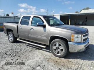 ✅ 2012 Chevrolet Silverado 1500 LT • VIN: 3GCPCSE02CG304473 • Lot: 87479195. Wystawiony na Copart z przebiegiem 154 524 mil. Bezpłatny archiwum sprzedaży aukcyjnych z USA i szczegółowy raport historii pojazdu na DreamBid. Zdjęcie 4.