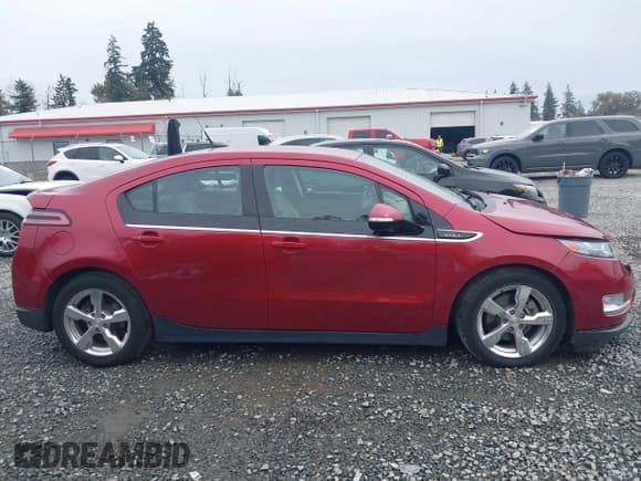 ✅ 2014 Chevrolet Volt • VIN: 1G1RH6E43EU165080 • Лот: 43498097. Опубликован ранее на IAAI с пробегом 110 337 миль. Бесплатный доступ к архиву аукционных продаж из США и подробный отчёт об истории автомобиля на DreamBid. Изображение 13.