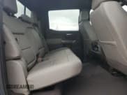 ✅ 2019 Chevrolet Silverado 1500 LTZ • VIN: 1GCUYGEDXKZ414643 • Lot: 70060575. Wystawiony na Copart z przebiegiem 76 911 mil. Bezpłatny archiwum sprzedaży aukcyjnych z USA i szczegółowy raport historii pojazdu na DreamBid. Zdjęcie 10.