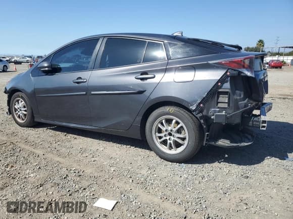 ✅ 2017 Toyota Prius Three • VIN: JTDKARFU9H3029480 • Lot: 82626225. Wystawiony na Copart z przebiegiem 231 744 mil. Bezpłatny archiwum sprzedaży aukcyjnych z USA i szczegółowy raport historii pojazdu na DreamBid. Zdjęcie 2.