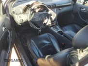 ✅ 2002 Mercedes-Benz C 230/260/280/320 • VIN: WDBRN47J12A288749 • Lot: 42052655. Wystawiony na Copart z przebiegiem 229 188 mil. Bezpłatny archiwum sprzedaży aukcyjnych z USA i szczegółowy raport historii pojazdu na DreamBid. Zdjęcie 8.