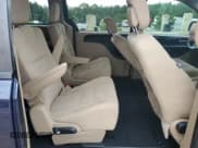 ✅ 2014 Dodge Grand Caravan SE • VIN: 2C4RDGBG4ER365793 • Лот: 81285965. Опубликован ранее на Copart с пробегом 123 165 миль. Бесплатный доступ к архиву аукционных продаж из США и подробный отчёт об истории автомобиля на DreamBid. Изображение 11.