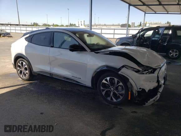 ✅ 2023 Ford Mustang Mach-E Premium • VIN: 3FMTK3SU2PMA84754 • Lot: 58766605. Listed on Copart with 16,023 mi. Free auction sales archive from the USA and detailed vehicle history report at DreamBid. Image 4.