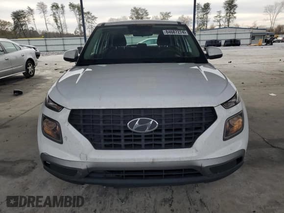 ✅ 2023 Hyundai Venue SE • VIN: KMHRB8A37PU210506 • Lot: 84687274. Listed on Copart with 53,299 mi. Free auction sales archive from the USA and detailed vehicle history report at DreamBid. Image 5.