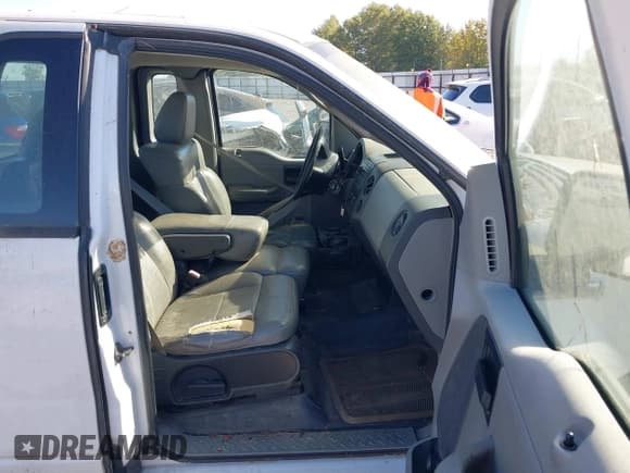 ✅ 2007 Ford F-150 XL • VIN: 1FTPF12V87NA79569 • Лот: 43624816. Опубликован ранее на IAAI с пробегом 125 777 миль. Бесплатный доступ к архиву аукционных продаж из США и подробный отчёт об истории автомобиля на DreamBid. Изображение 5.