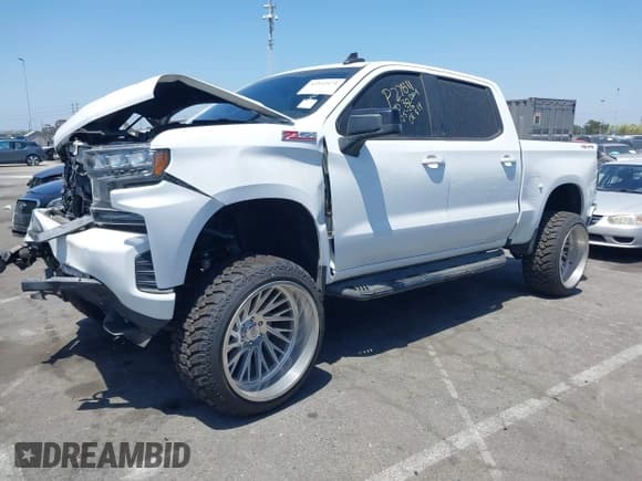 ✅ 2019 Chevrolet Silverado 1500 RST • VIN: 3GCUYEED7KG236968 • Lot: 42543171. Wystawiony na IAAI z przebiegiem 91 245 mil. Bezpłatny archiwum sprzedaży aukcyjnych z USA i szczegółowy raport historii pojazdu na DreamBid. Zdjęcie 20.