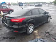 ✅ 2017 Ford Focus S • VIN: 1FADP3E27HL201371 • Lot: 42258266. Wystawiony na IAAI z przebiegiem 68 872 mil. Bezpłatny archiwum sprzedaży aukcyjnych z USA i szczegółowy raport historii pojazdu na DreamBid. Zdjęcie 4.