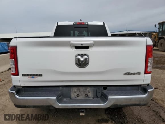 ✅ 2021 Ram 1500 Big Horn • VIN: 1C6RRFBG2MN669932 • Lot: 58416665. Wystawiony na Copart z przebiegiem 86 186 mil. Bezpłatny archiwum sprzedaży aukcyjnych z USA i szczegółowy raport historii pojazdu na DreamBid. Zdjęcie 6.