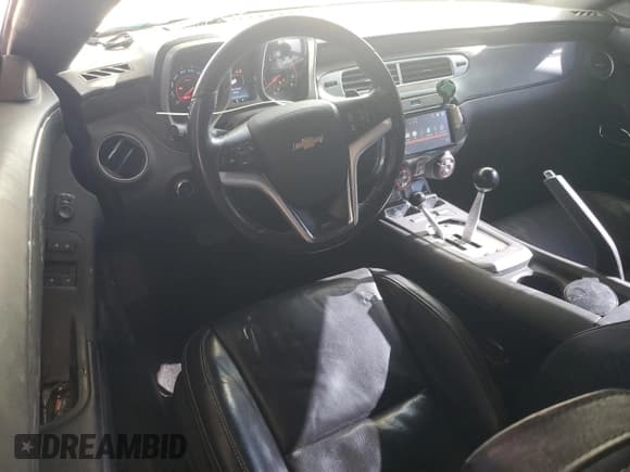 ✅ 2015 Chevrolet Camaro SS • VIN: 2G1FK1EJ7F9255103 • Лот: 91909465. Опубликован ранее на Copart с пробегом 86 619 миль. Бесплатный доступ к архиву аукционных продаж из США и подробный отчёт об истории автомобиля на DreamBid. Изображение 8.