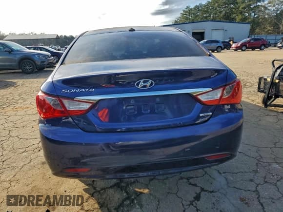✅ 2013 Hyundai Sonata Limited • VIN: 5NPEC4AC8DH604949 • Lot: 95450065. Wystawiony na Copart z przebiegiem 111 760 mil. Bezpłatny archiwum sprzedaży aukcyjnych z USA i szczegółowy raport historii pojazdu na DreamBid. Zdjęcie 6.