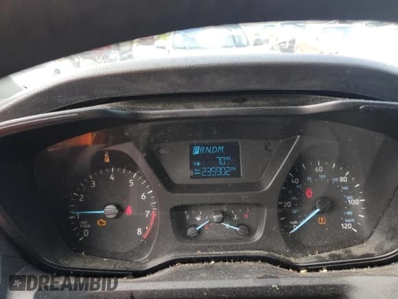 ✅ 2017 Ford Transit • VIN: 1FTYE1ZM4HKA59357 • Лот: 61560815. Опубликован ранее на Copart с пробегом 235 902 миль. Бесплатный доступ к архиву аукционных продаж из США и подробный отчёт об истории автомобиля на DreamBid. Изображение 9.