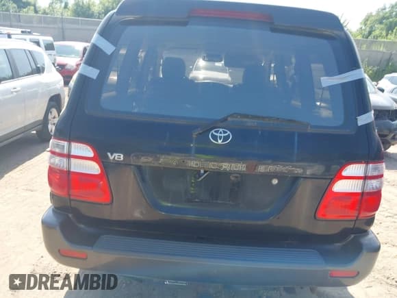 ✅ 2003 Toyota Land Cruiser • VIN: JTEHT05J632035996 • Lot: 42727953. Listed on IAAI with 270,487 mi. Free auction sales archive from the USA and detailed vehicle history report at DreamBid. Image 16.