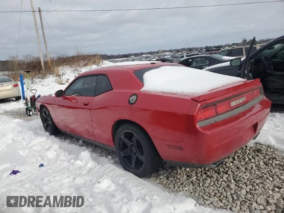 ✅ 2013 Dodge Challenger R/T • VIN: 2C3CDYBT0DH541594 • Lot: 87894265. Wystawiony na Copart z przebiegiem 136 512 mil. Bezpłatny archiwum sprzedaży aukcyjnych z USA i szczegółowy raport historii pojazdu na DreamBid. Zdjęcie 2.