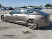 ✅ 2015 Tesla Model S 85D • VIN: 5YJSA1H25FF087146 • Lot: 52639635. Wystawiony na Copart z przebiegiem 132 346 mil. Bezpłatny archiwum sprzedaży aukcyjnych z USA i szczegółowy raport historii pojazdu na DreamBid. Zdjęcie 2.